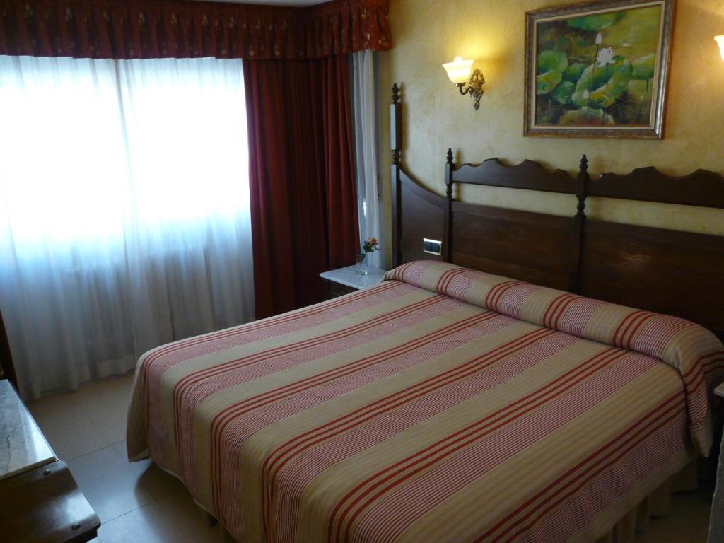 Hotel Reyes Catolicos Salamanca Rom bilde