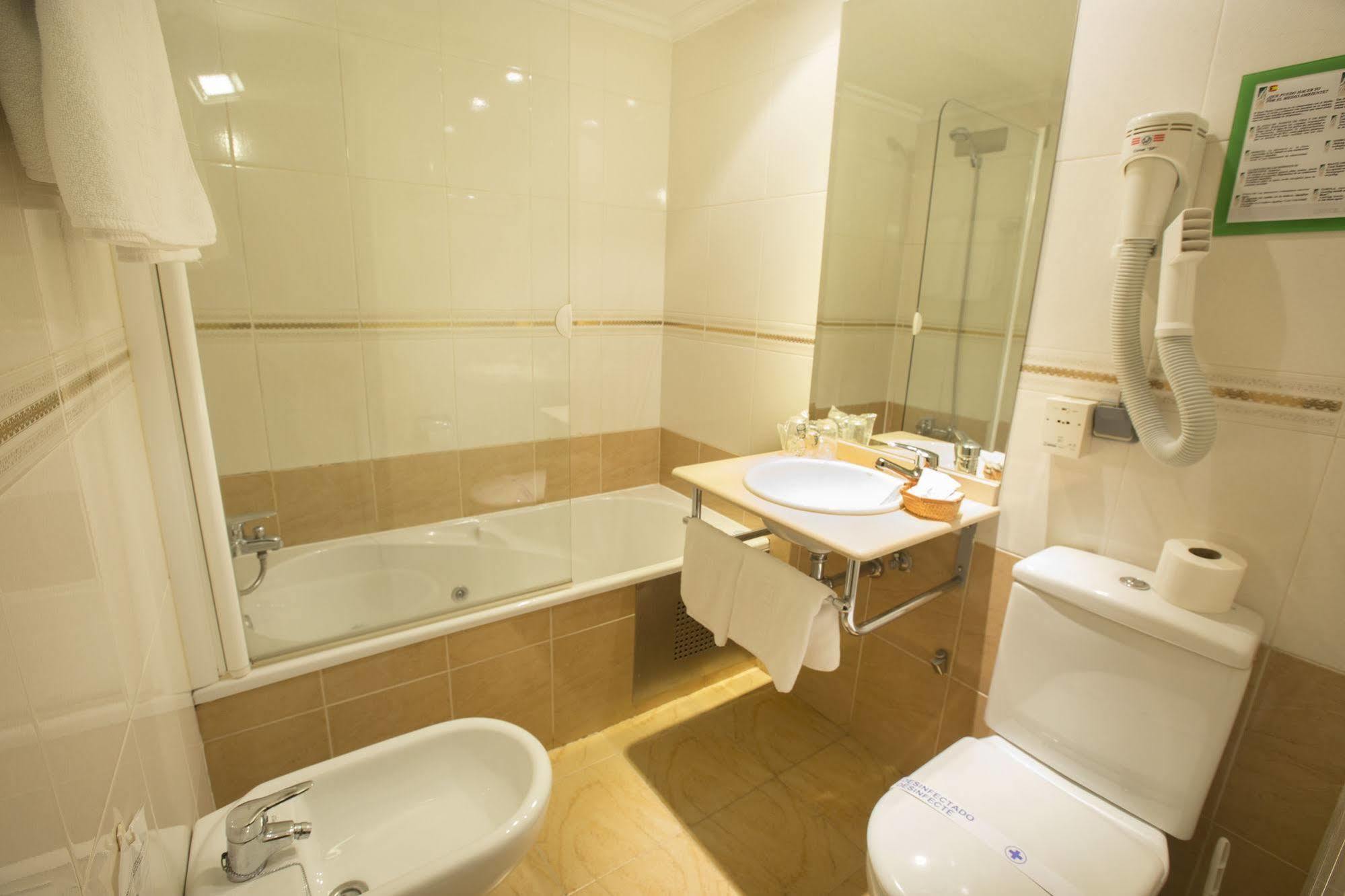 Hotel Reyes Catolicos Salamanca Eksteriør bilde